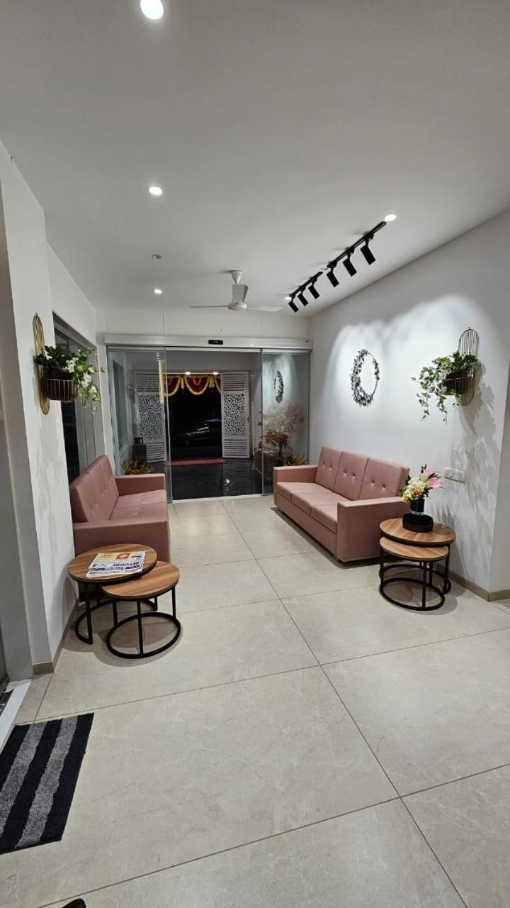 Hotel Veesons Executive Solapur Extérieur photo